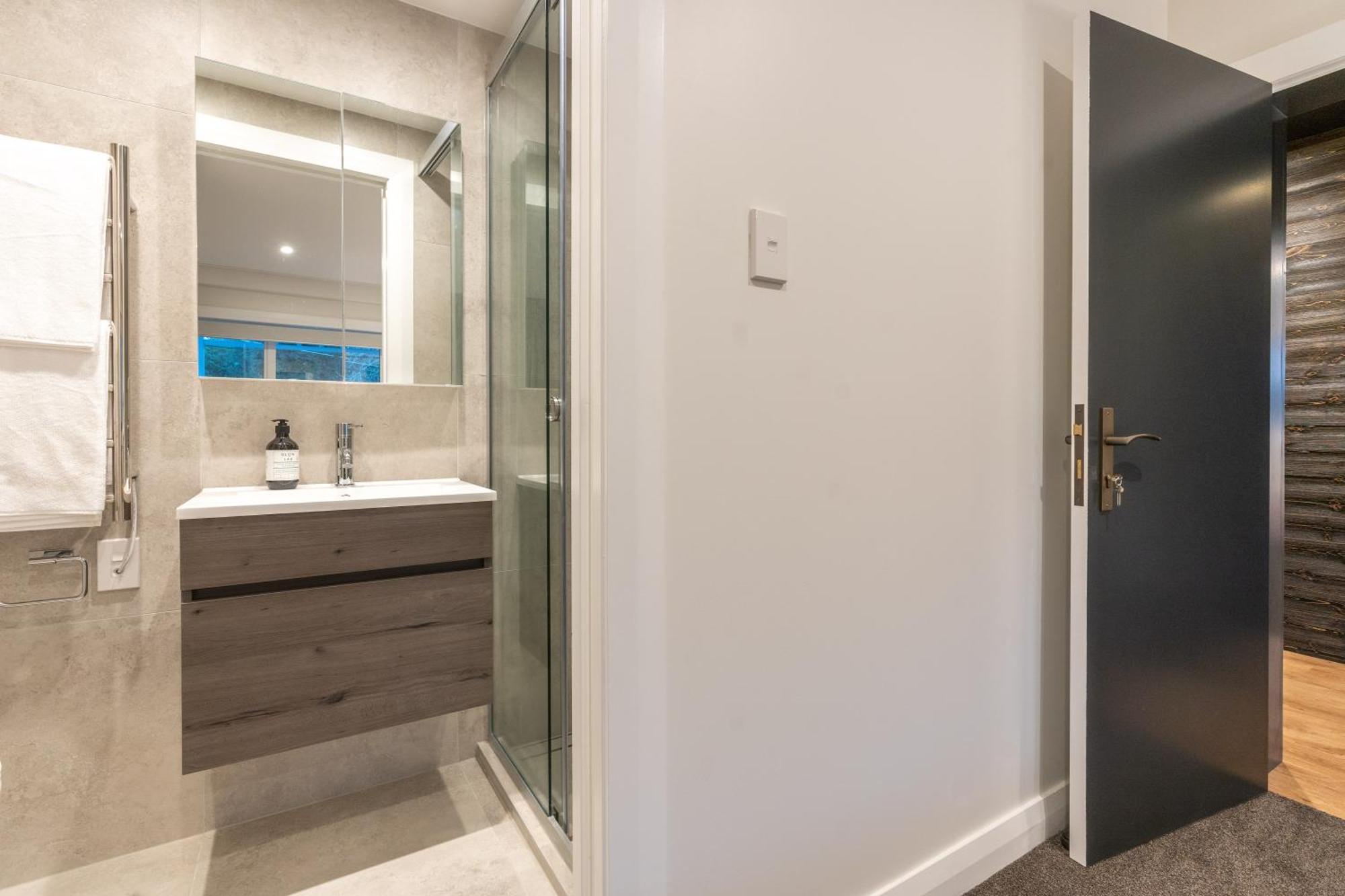 The Village Reserve Boutique Accomodation Auckland Buitenkant foto